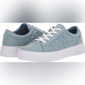 NINE WEST Women's Hola Sneakers Light
Denim Blue Quilted Size 11